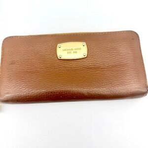 Michael Kors Womens Continental Zip Wallet Brown Pebbled Leather